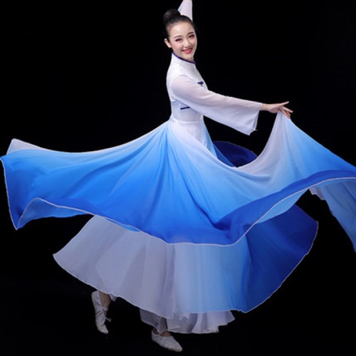 Women's hanfu blue green pink gradient  girls chinese folk dance costumes stage performance umbrella fan dance costumes dress